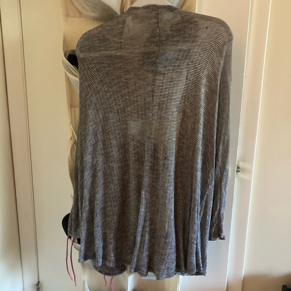 Lula roe sweater